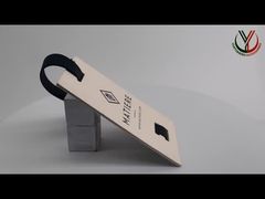 Осмотрите изготовленную на заказ выбитую бумагу вида бренда логотипа повторно использованную бумагу для демонстрации одежды