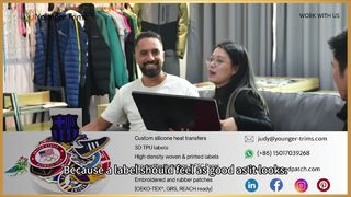 Изготовленные на заказ силиконовые логотипы для одежды