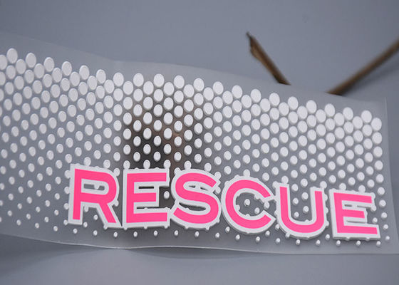 Ясный экран точек силикона TPU белый напечатал логотип заплат изготовленный на заказ для одежд